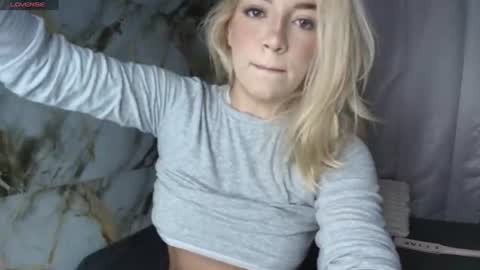 lana online show from 06/14/26, 10:45