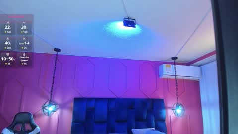 Snapshot of beauty_milf4 chatting on 10/11/25, 11:09 Chantall online show from 10/11/25, 11:09