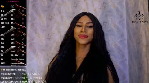 beauty_nina online show from 09/30/25, 02:55