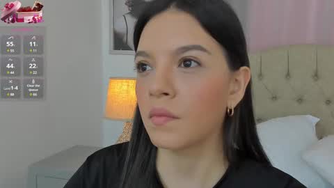 Ariana Reyes online show from 02/26/25, 12:25