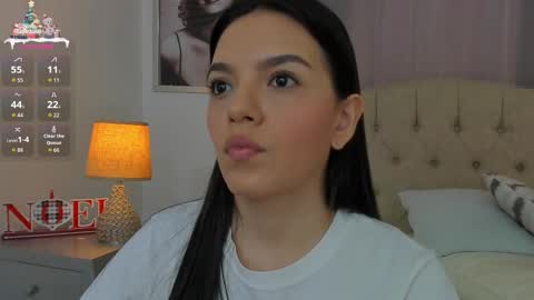 Ariana Reyes online show from 12/15/25, 12:31