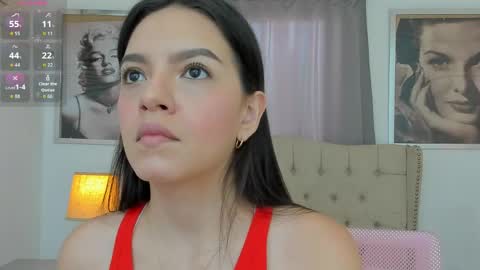 Snapshot of beautyari_ chatting on 04/30/26, 12:22 Ariana Reyes online show from 04/30/26, 12:22