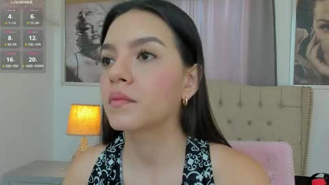 Snapshot of beautyari_ chatting on 05/28/26, 12:24 Ariana Reyes online show from 05/28/26, 12:24