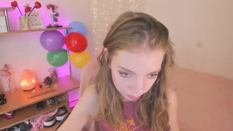 Snapshot of beautyeliise chatting on 09/09/25, 08:58 Eliise online show from 09/09/25, 08:58