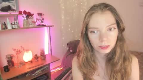 Eliise online show from 02/13/26, 02:02