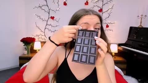 Gloria online show from 09/11/25, 08:20