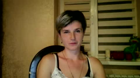 Snapshot of beautyksenia chatting on 11/04/25, 08:30 BeautyKsenia online show from 11/04/25, 08:30