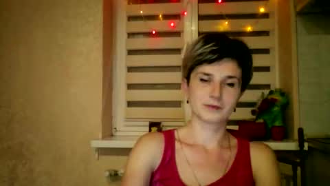 Snapshot of beautyksenia chatting on 12/18/25, 09:21 BeautyKsenia online show from 12/18/25, 09:21