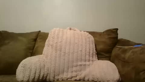 Snapshot of beautyloves chatting on 03/01/25, 09:59 Beauty online show from 03/01/25, 09:59