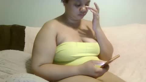 Snapshot of beautyloves chatting on 09/25/25, 12:09 Beauty online show from 09/25/25, 12:09