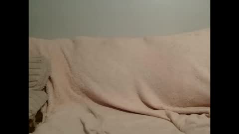 Snapshot of beautyloves chatting on 10/10/25, 01:48 Beauty online show from 10/10/25, 01:48