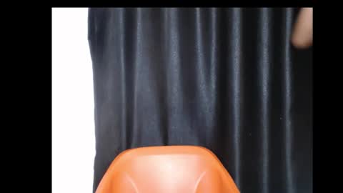 Snapshot of beautyslut1 chatting on 02/16/26, 06:42 beautyslut1 online show from 02/16/26, 06:42