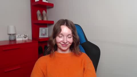 Snapshot of beautyzoexx chatting on 12/10/24, 12:27 Zoe online show from 12/10/24, 12:27