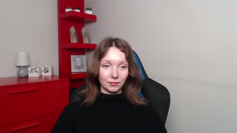 Snapshot of beautyzoexx chatting on 12/11/24, 10:47 Zoe online show from 12/11/24, 10:47