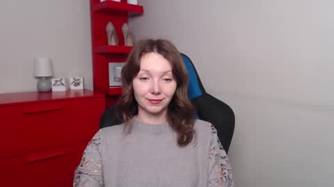 Snapshot of beautyzoexx chatting on 12/19/24, 06:34 Zoe online show from 12/19/24, 06:34