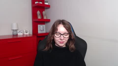 Snapshot of beautyzoexx chatting on 12/23/24, 09:27 Zoe online show from 12/23/24, 09:27