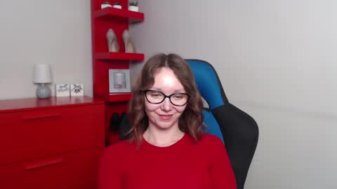 Snapshot of beautyzoexx chatting on 12/23/24, 12:30 Zoe online show from 12/23/24, 12:30