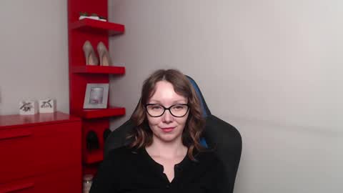 Snapshot of beautyzoexx chatting on 03/06/25, 11:03 Zoe online show from 03/06/25, 11:03