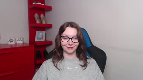 Snapshot of beautyzoexx chatting on 03/07/25, 06:35 Zoe online show from 03/07/25, 06:35