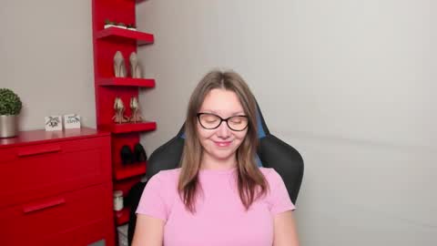 Snapshot of beautyzoexx chatting on 09/09/25, 05:29 Zoe online show from 09/09/25, 05:29