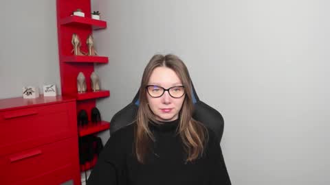 Snapshot of beautyzoexx chatting on 11/24/25, 06:24 Zoe online show from 11/24/25, 06:24