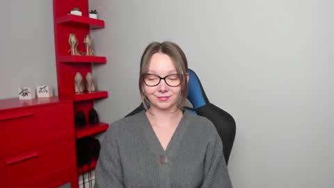 Snapshot of beautyzoexx chatting on 11/26/25, 08:15 Zoe online show from 11/26/25, 08:15