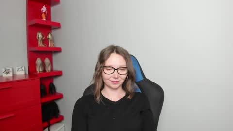 Zoe online show from 05/15/26, 06:53