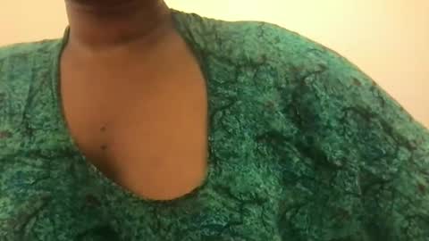 bebeyaa online show from 04/14/26, 09:43