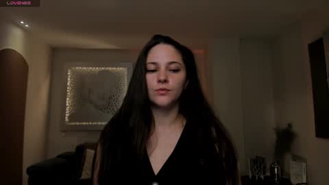 Snapshot of beccabaxter chatting on 06/13/26, 11:52 Am Becca online show from 06/13/26, 11:52
