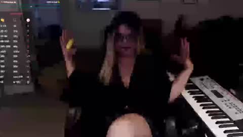 Becca Lubov online show from 06/19/26, 02:16