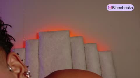 Snapshot of beckablue chatting on 07/07/26, 03:38 Beecckkkaaa online show from 07/07/26, 03:38