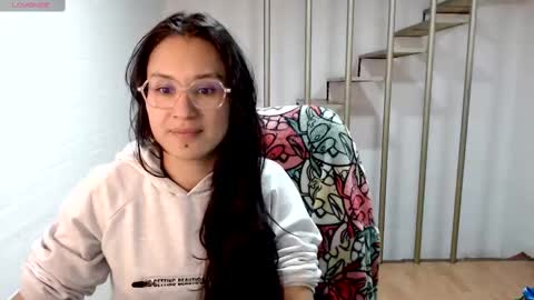 Snapshot of beckdymon chatting on 02/10/25, 11:45 Daniela online show from 02/10/25, 11:45