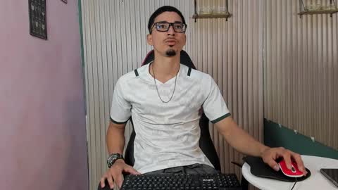 becker2_ online show from 01/13/26, 03:17