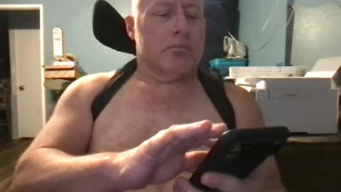 Snapshot of beckster040 chatting on 06/25/26, 05:34 beckster online show from 06/25/26, 05:34