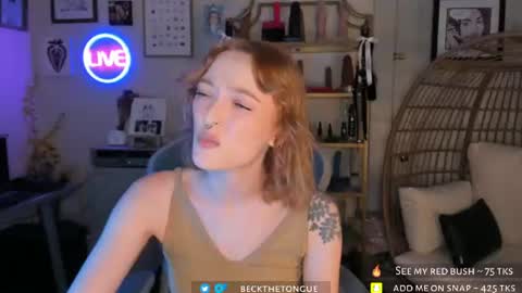 Snapshot of beckthetongue chatting on 07/15/26, 03:23 Beck the tongue online show from 07/15/26, 03:23