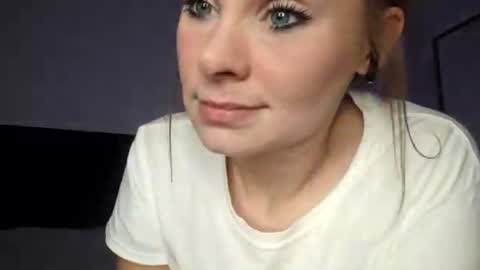 BECKY BOO  online show from 03/17/26, 08:28