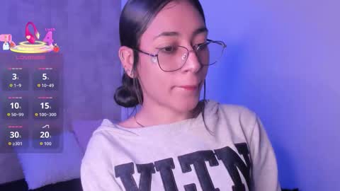 Snapshot of becky__g chatting on 11/04/25, 03:38 becky__g online show from 11/04/25, 03:38