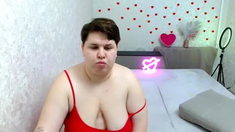 BeckyAndEllen online show from 03/03/25, 09:05