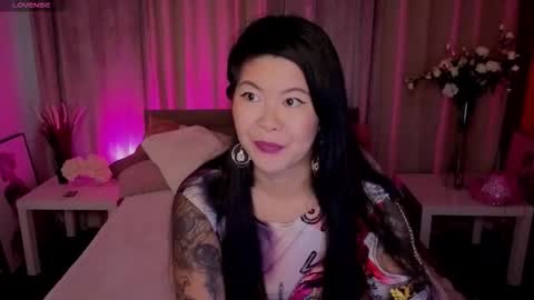 Snapshot of beckysunday chatting on 10/13/25, 05:51 beckysunday online show from 10/13/25, 05:51