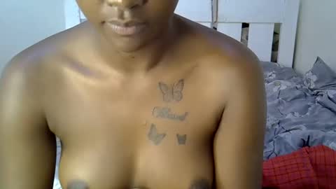 Snapshot of bedmaster_d chatting on 11/26/25, 04:13 bedmaster_d online show from 11/26/25, 04:13