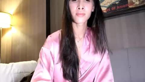 Snapshot of bee_thai chatting on 05/04/26, 04:36 bee_thai online show from 05/04/26, 04:36