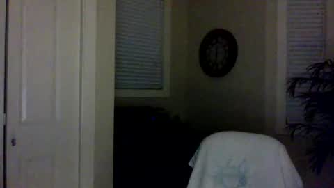 Snapshot of beefynbc2 chatting on 12/17/24, 02:23 Beefy online show from 12/17/24, 02:23