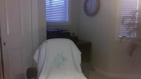 Snapshot of beefynbc2 chatting on 02/10/25, 01:24 Beefy online show from 02/10/25, 01:24