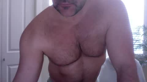 Snapshot of beefynbc2 chatting on 03/12/25, 05:49 Beefy online show from 03/12/25, 05:49