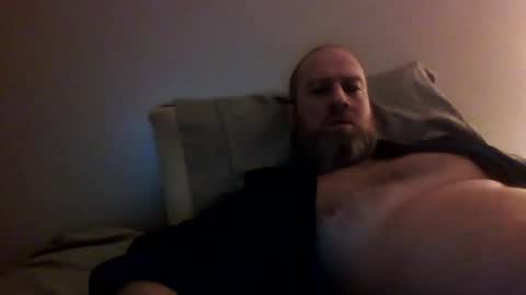 Snapshot of beekstar chatting on 12/03/25, 03:58 beekstar online show from 12/03/25, 03:58