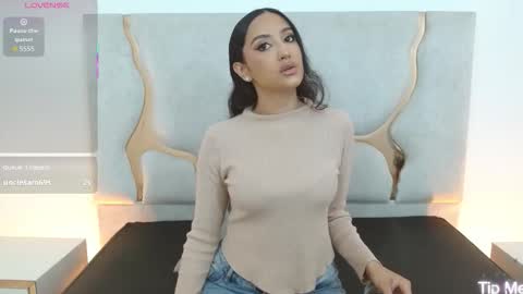 BELLA online show from 10/08/25, 03:09