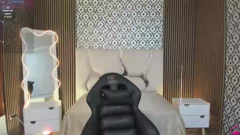 BELLA online show from 10/26/25, 12:33