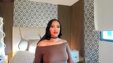Snapshot of beella_tay1 chatting on 04/22/26, 11:34 BELLA online show from 04/22/26, 11:34