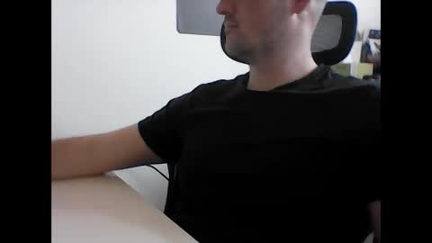 beenee3 online show from 03/06/26, 07:38