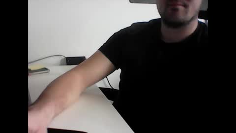 beenee3 online show from 03/13/26, 07:15